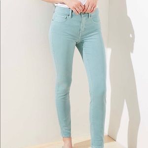 NWT Loft skinny crop SIZE 2